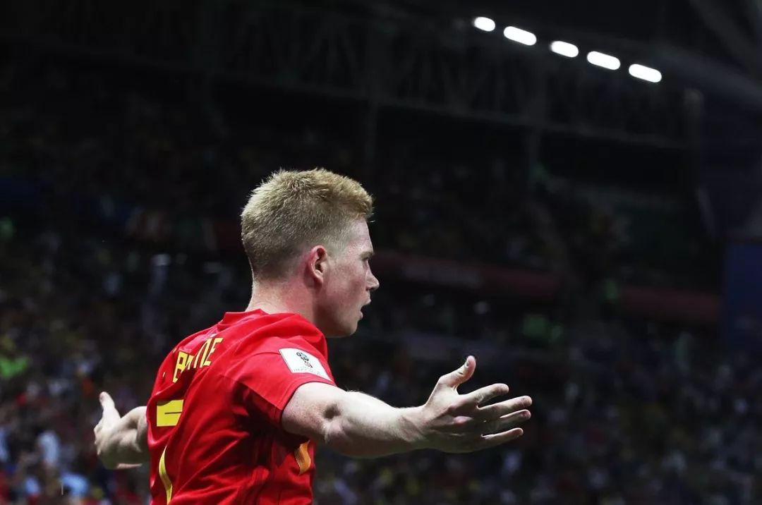 3-0横扫！英超争冠形势大变，曼城豪取3连胜，只落后阿森纳2分